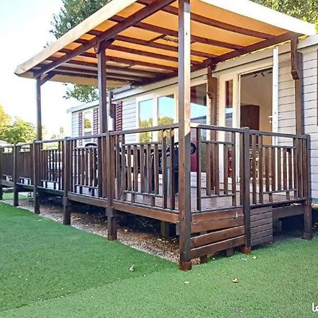Le Moorea Mobilhome Camping Le Montourey 4 Etoiles Fréjus Exterior foto