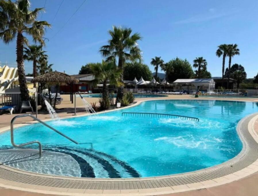 Le Moorea Mobilhome Camping Le Montourey 4 Etoiles Fréjus Exterior foto