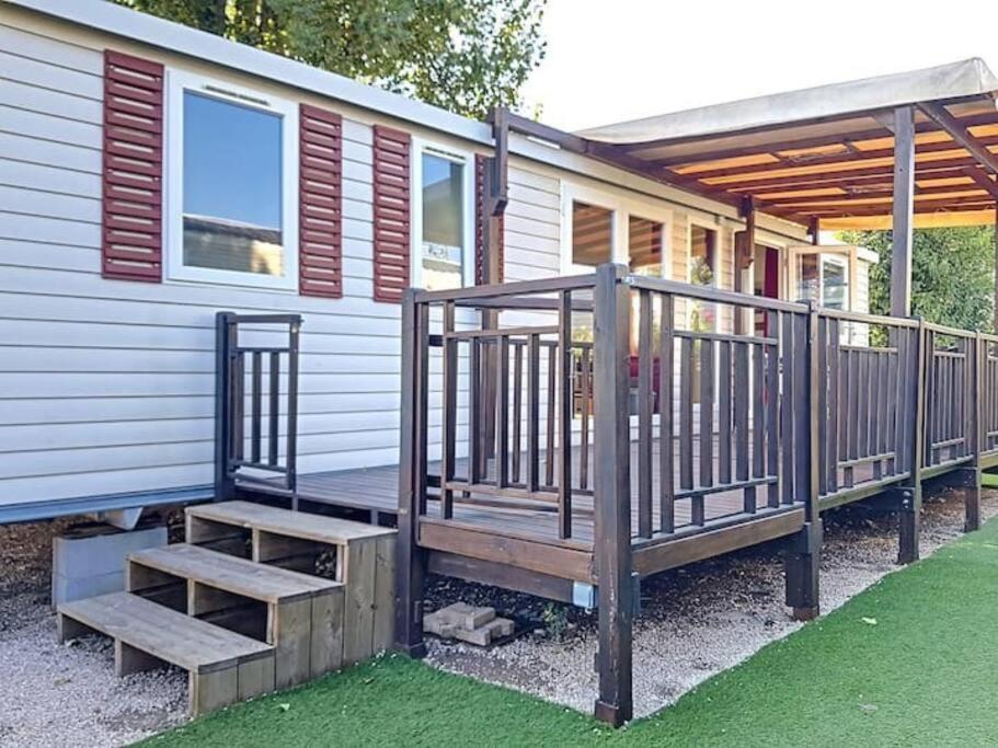 Le Moorea Mobilhome Camping Le Montourey 4 Etoiles Fréjus Exterior foto
