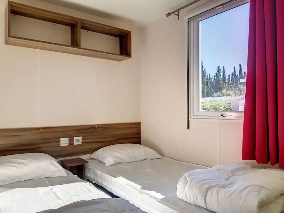 Le Moorea Mobilhome Camping Le Montourey 4 Etoiles Fréjus Exterior foto